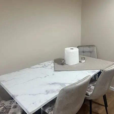 Holiday Rental Apartment *