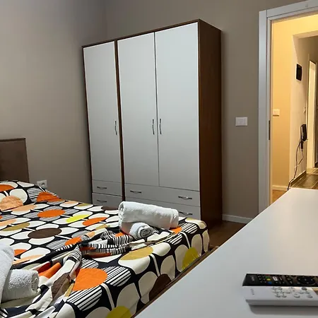 Holiday Rental Apartment Tirana